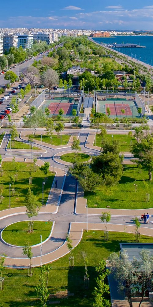 Neighbourhood vibes in Thessaloniki