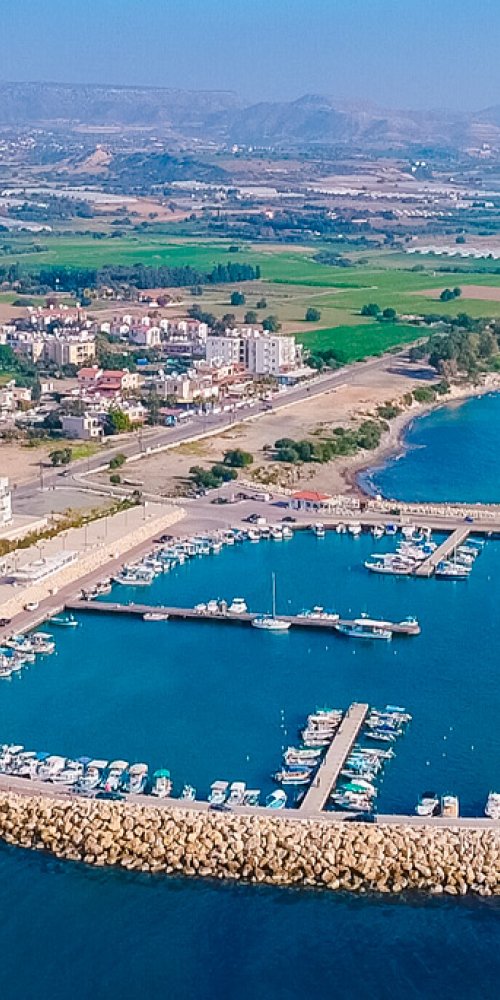 Neighbourhoods and Apartment Views in Larnaca