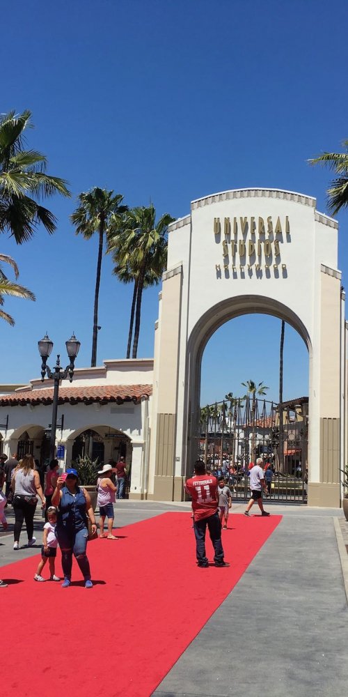 Los Angeles neighbourhood scene