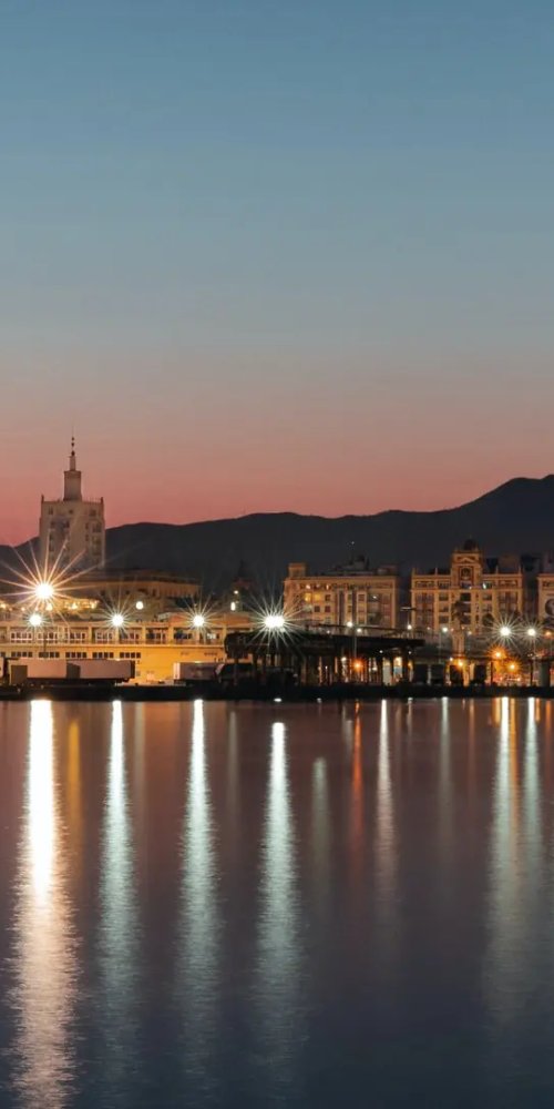 Málaga neighbourhood vibe